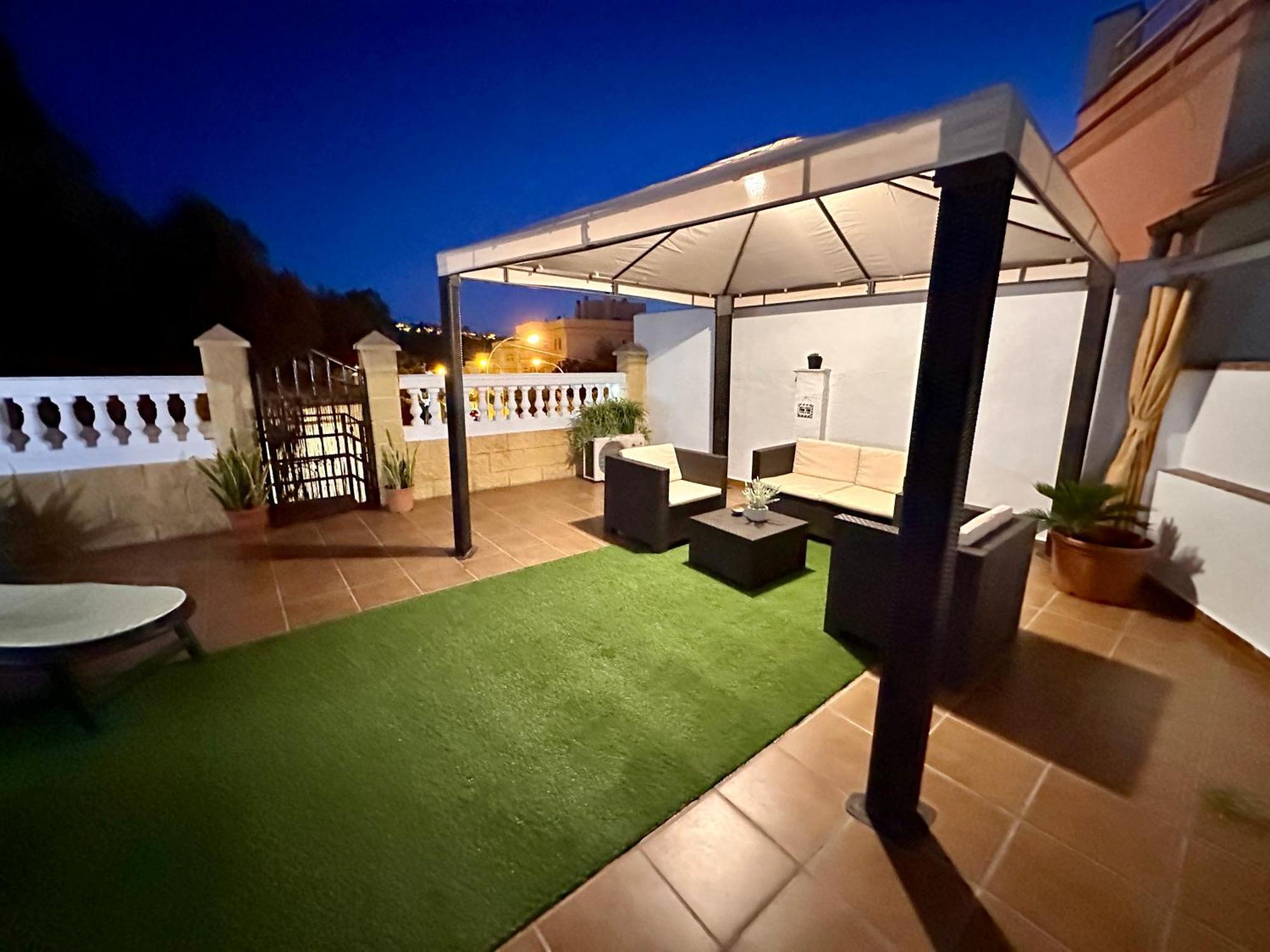 The House In Toquero Solarium Views To The Alcazaba Villa Málaga Eksteriør bilde